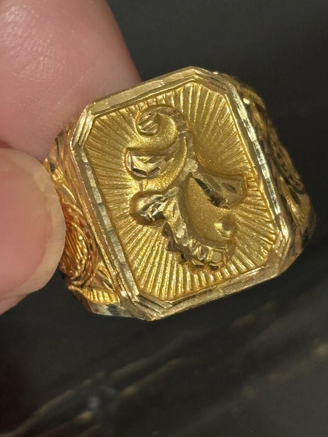 22k Gold Signet Ring - photo 2