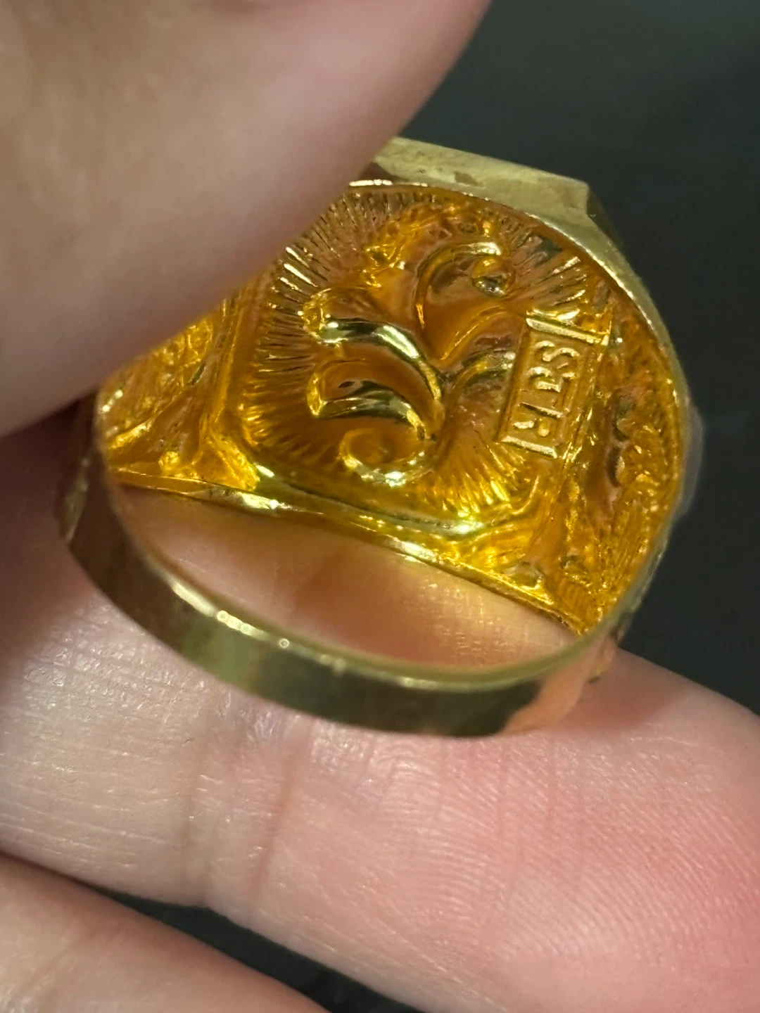 22k Gold Signet Ring - photo 3