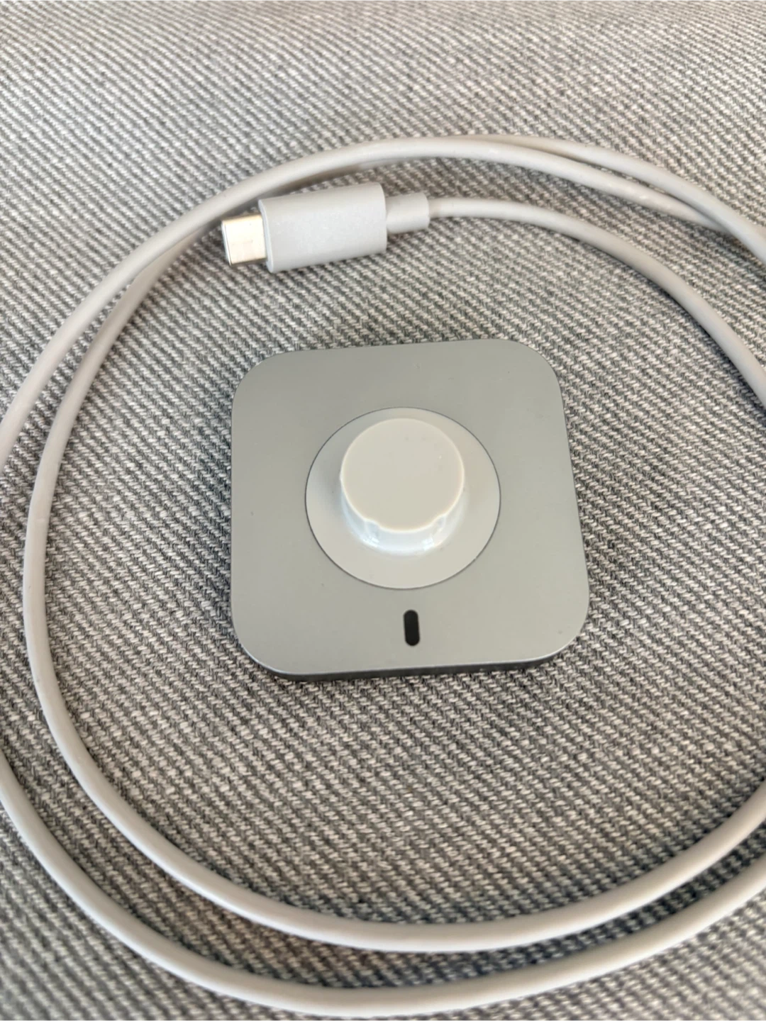 Oura Ring Gen 4 (Charging Dock Only) Size 7