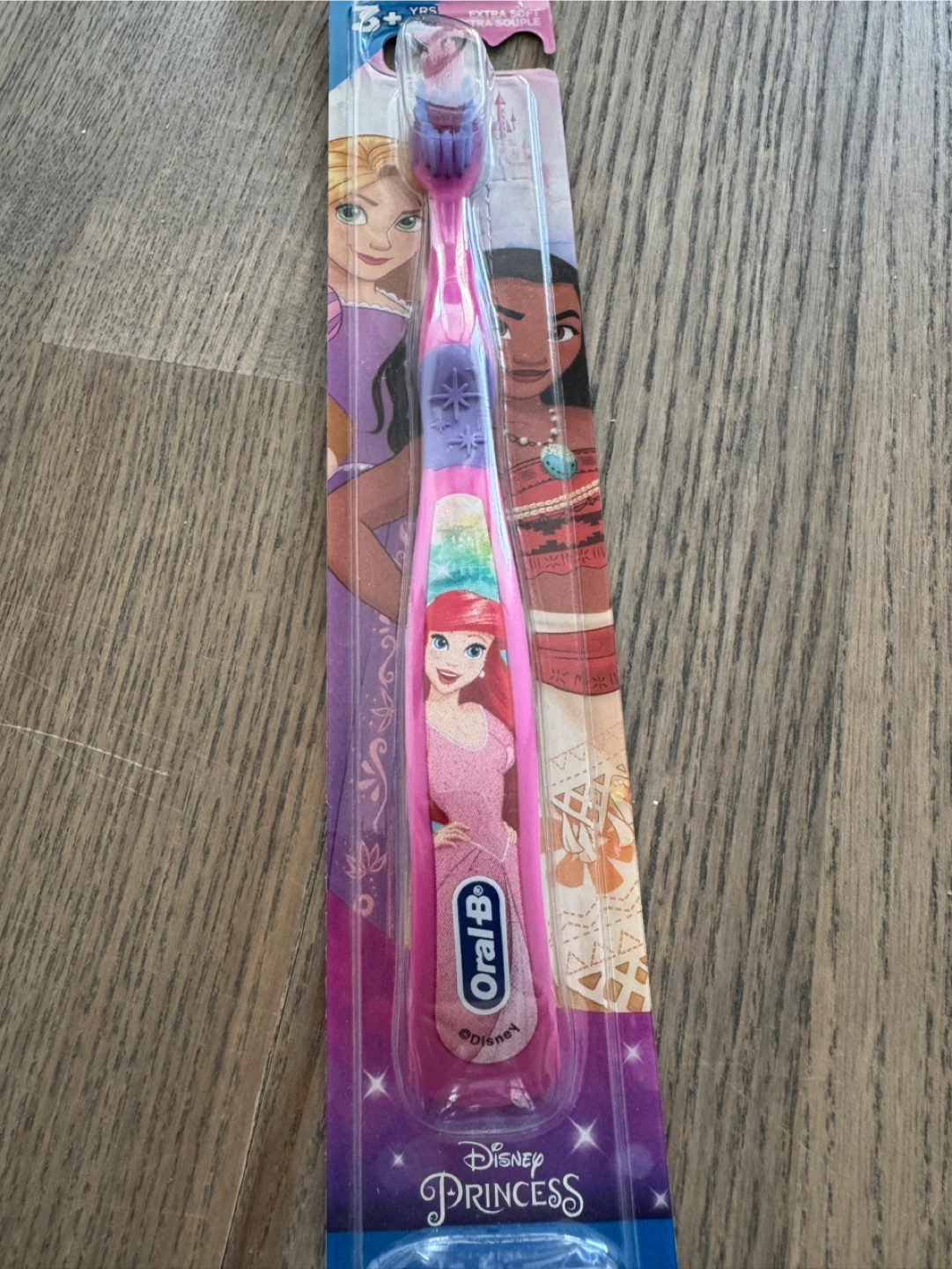 New: Oral-B Disney Princess Extra Soft Kids Toothbrush - photo 2