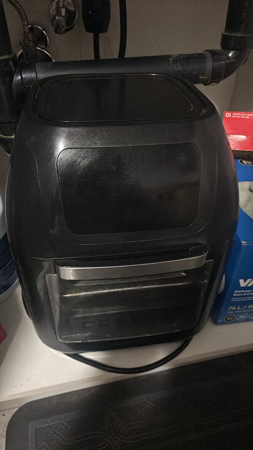 Chefman Air Fryer Oven RJ-38-10-RDO-V2-CA - photo 3