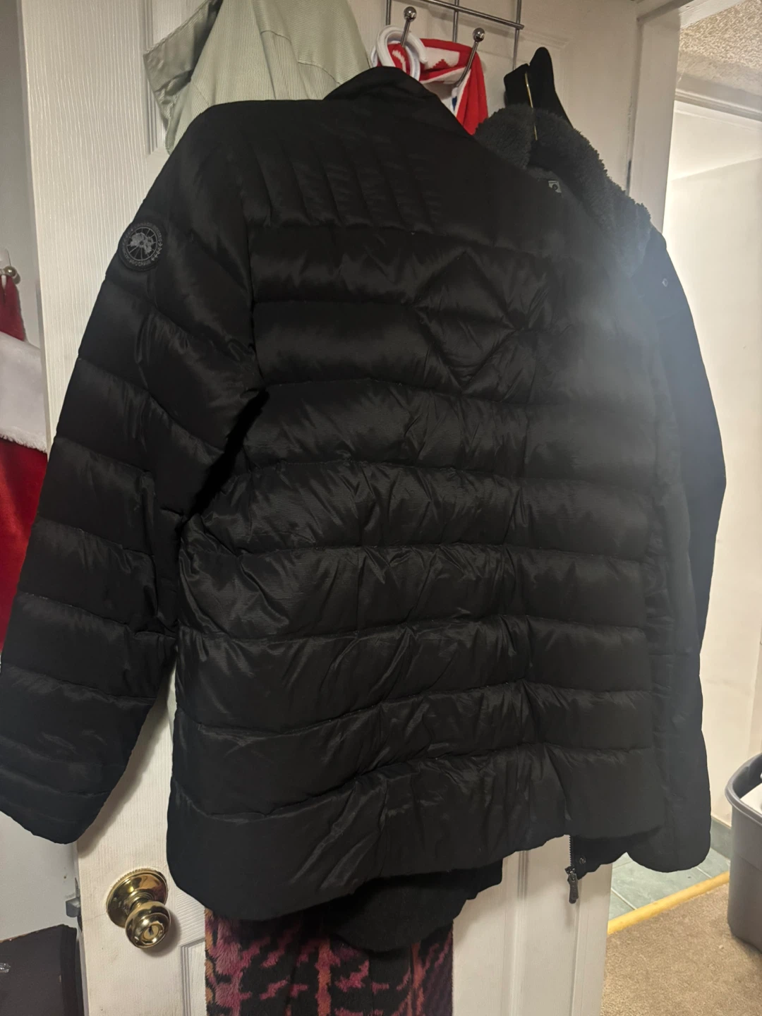 Canada Goose Black Down Jacket - photo 2