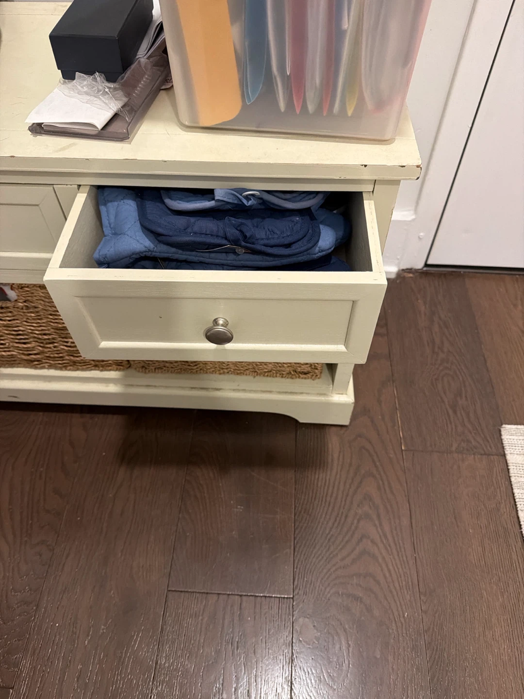 A 6 drawer entrance organizer - photo 3