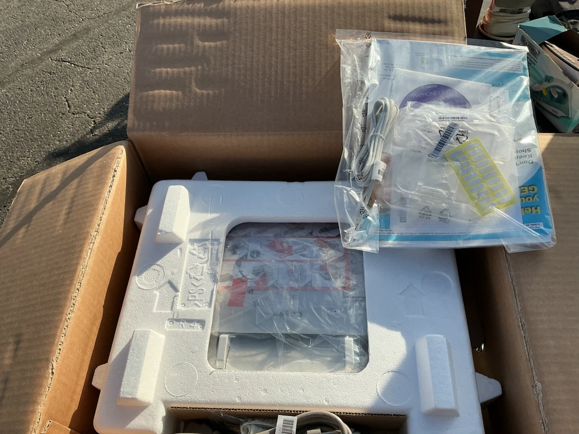 Canon FAXPHONE L100 Laser Fax - photo 3