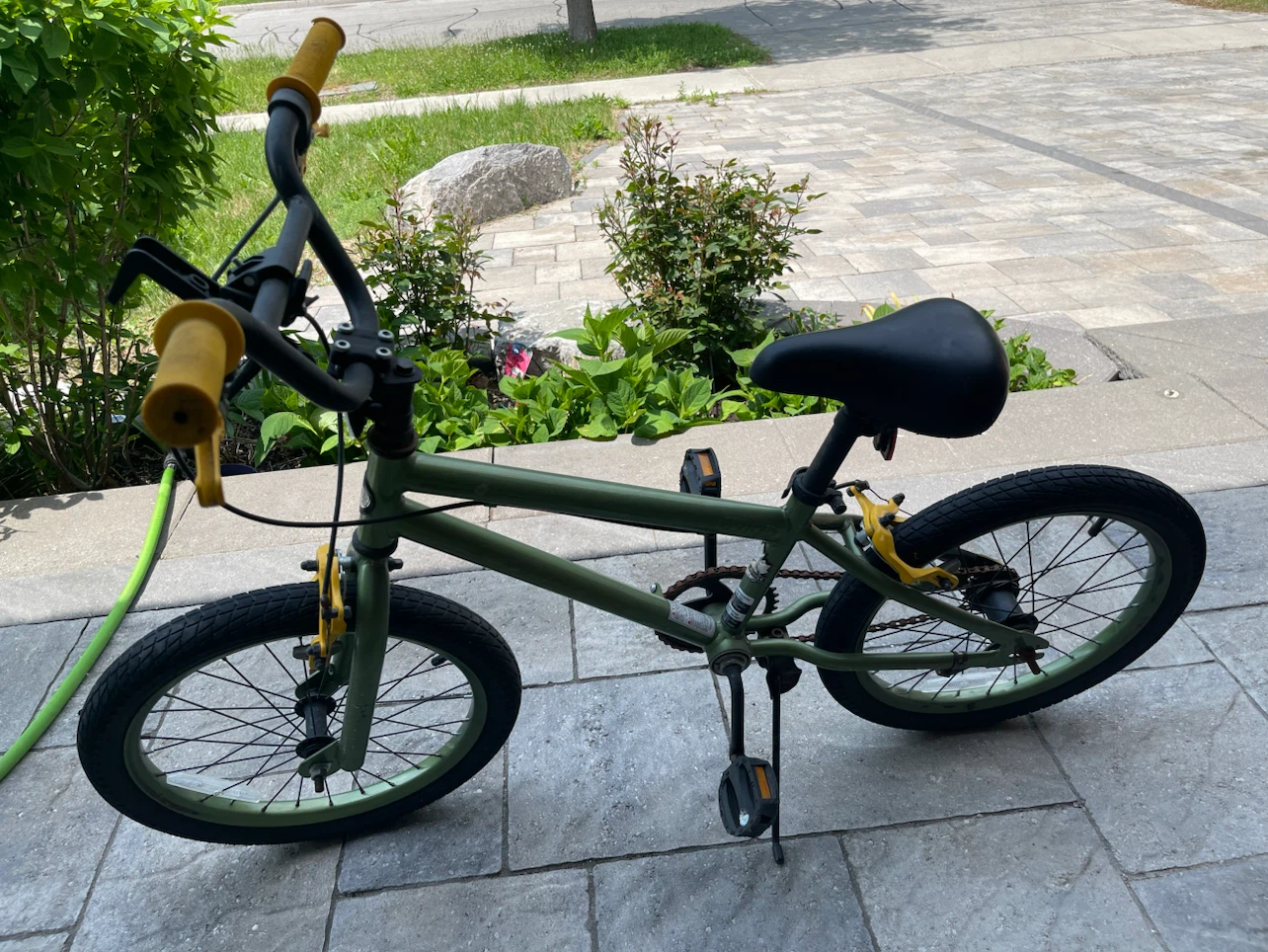 Green BMX Bike – 17” Wheels – Great for Kids & Teens - photo 2