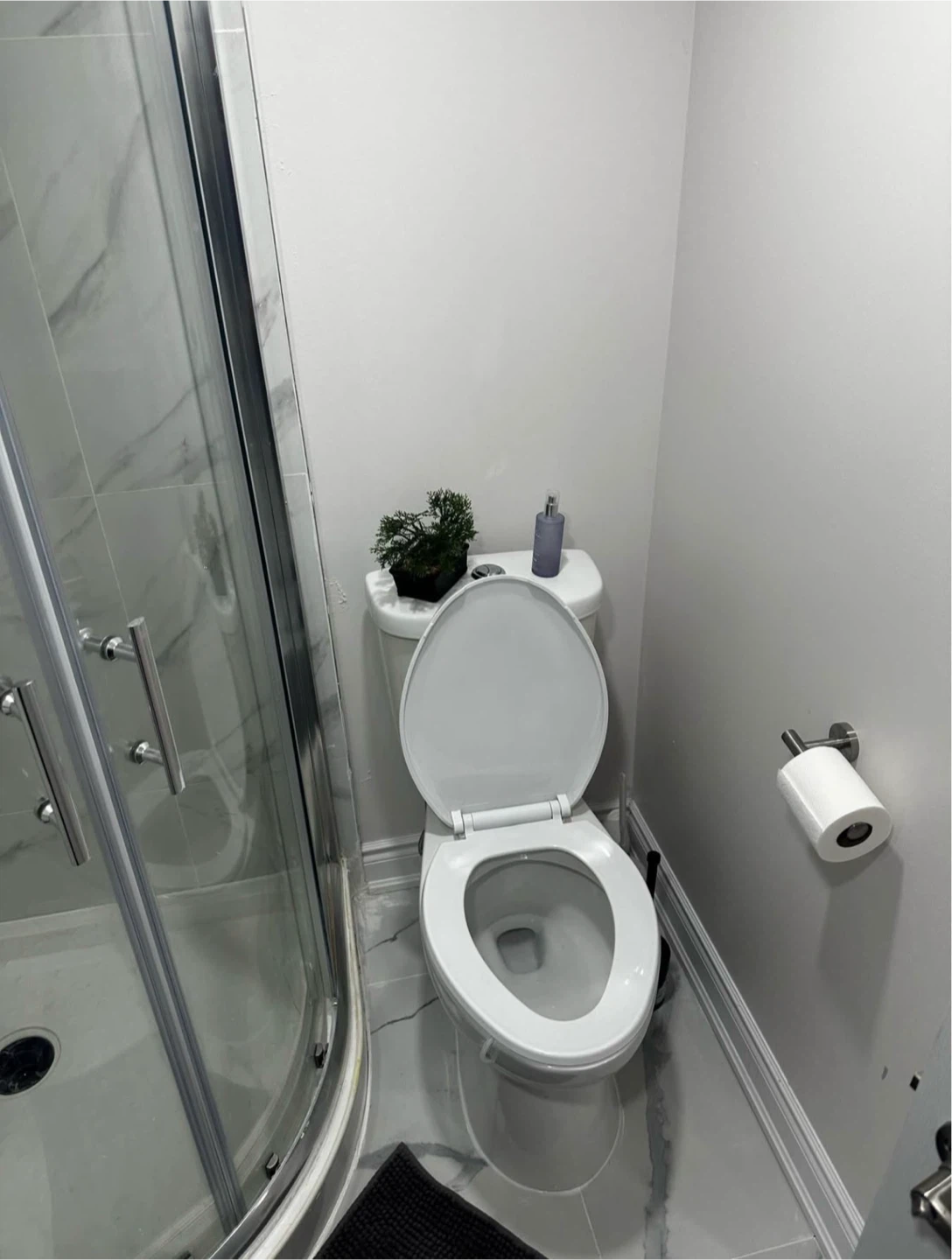 Private room with Private bathroom for rent - photo 5