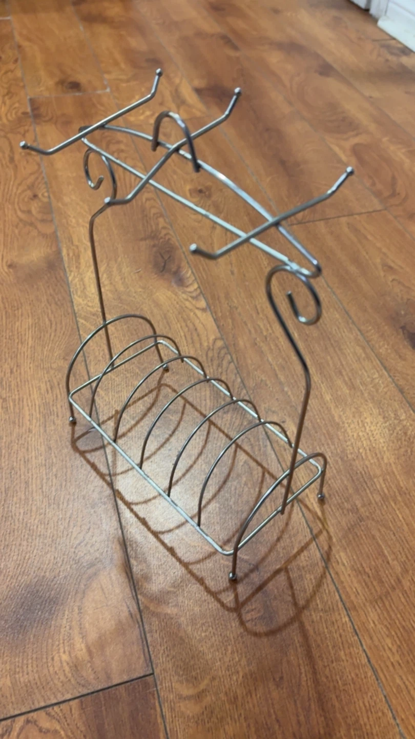 Chrome Mug and Saucer Rack