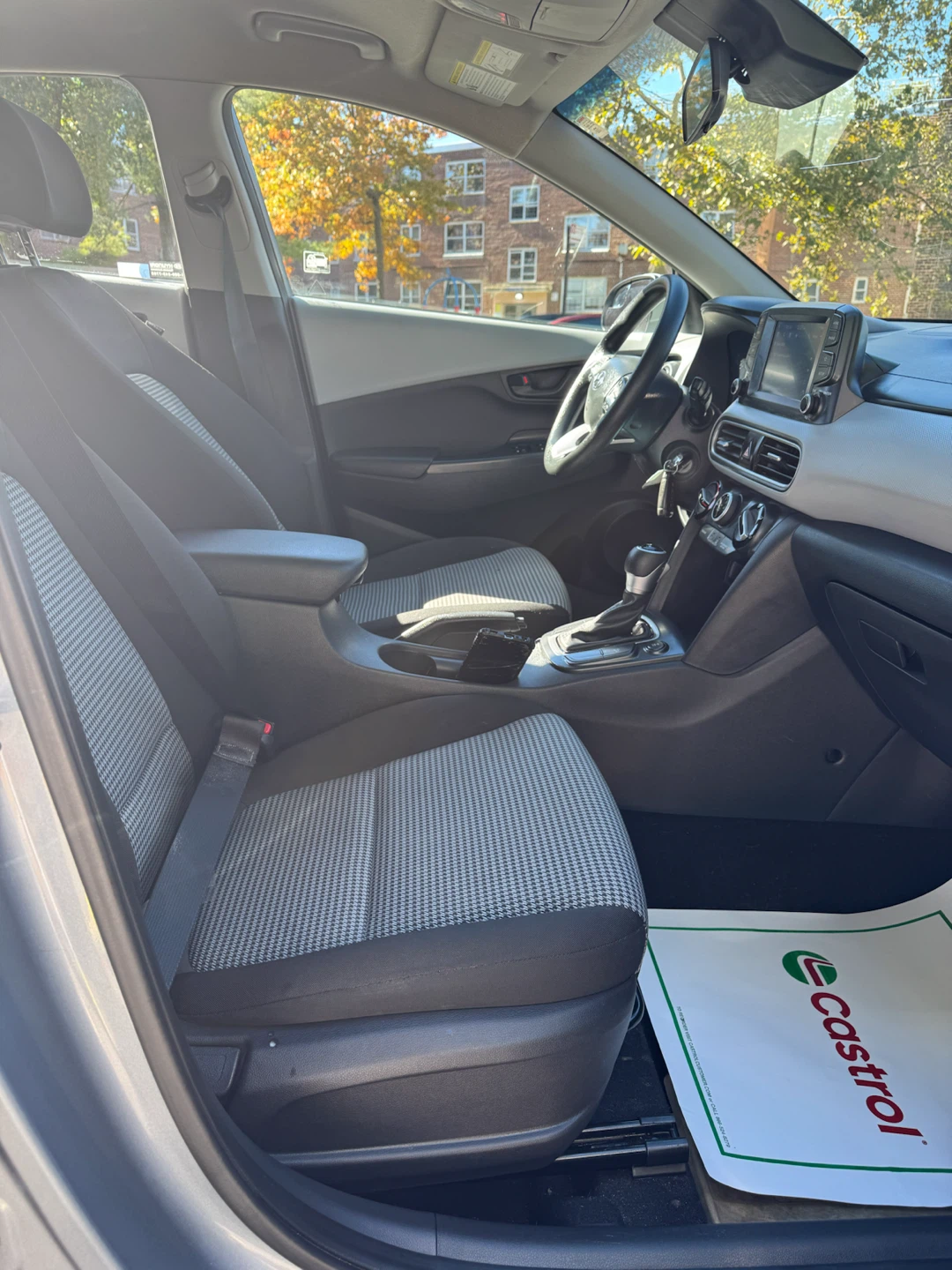 2019 Hyundai Kona Gray SUV - photo 5