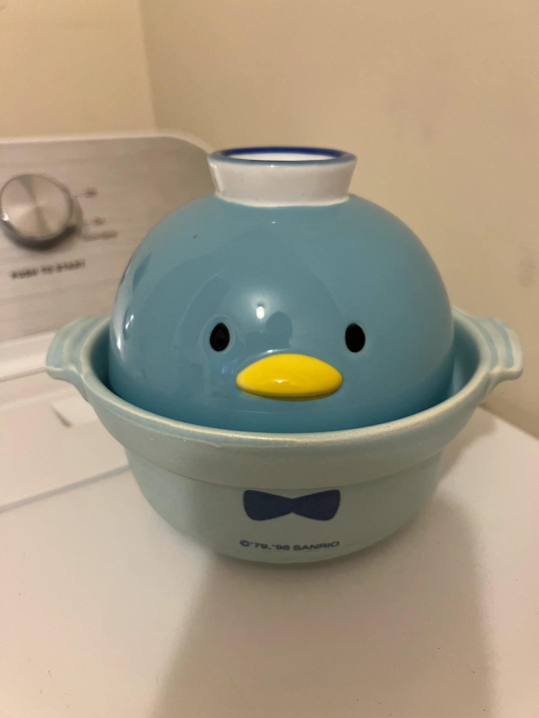 Sanrio Tuxedosam Donabe Ceramic Pot