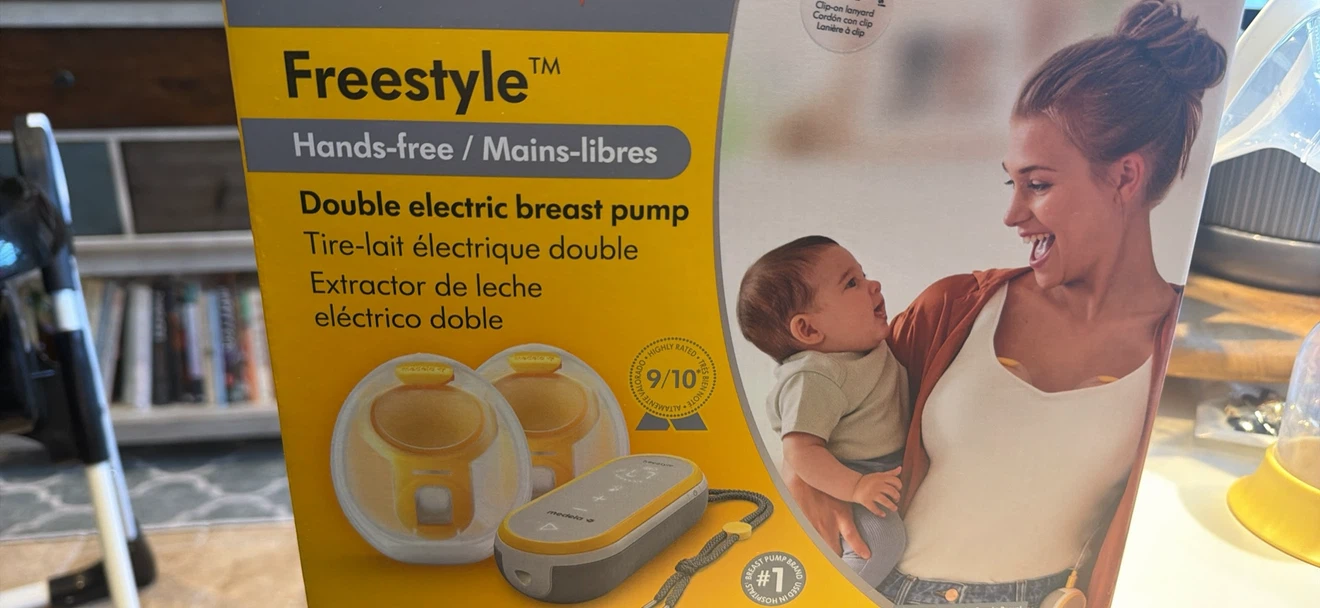 Breast pump and accessories