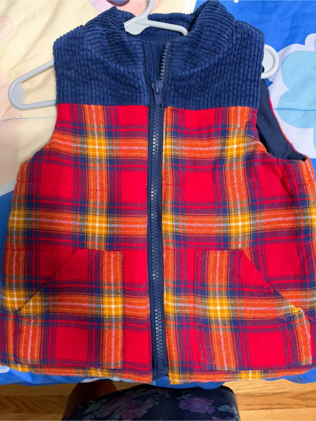 Tahari Plaid Quilted Vest Size 2T