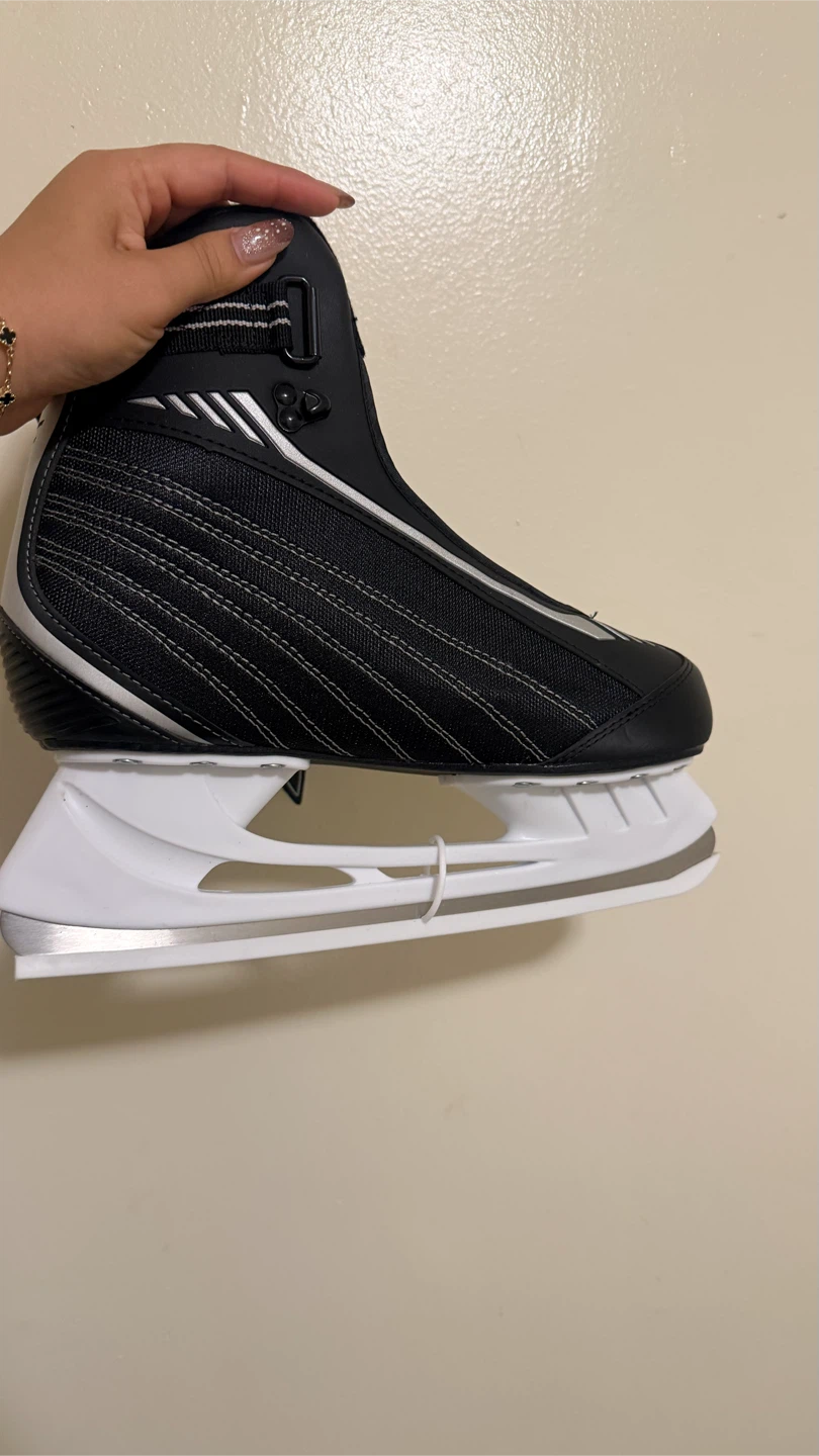 VIC Black Ice Skates - photo 4