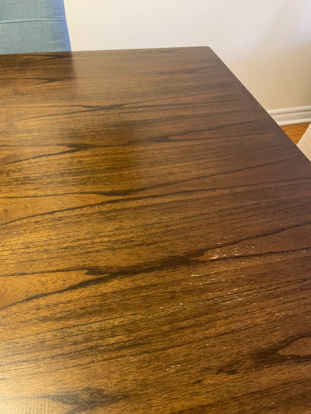 Dining Table with 6 chairs - photo 2