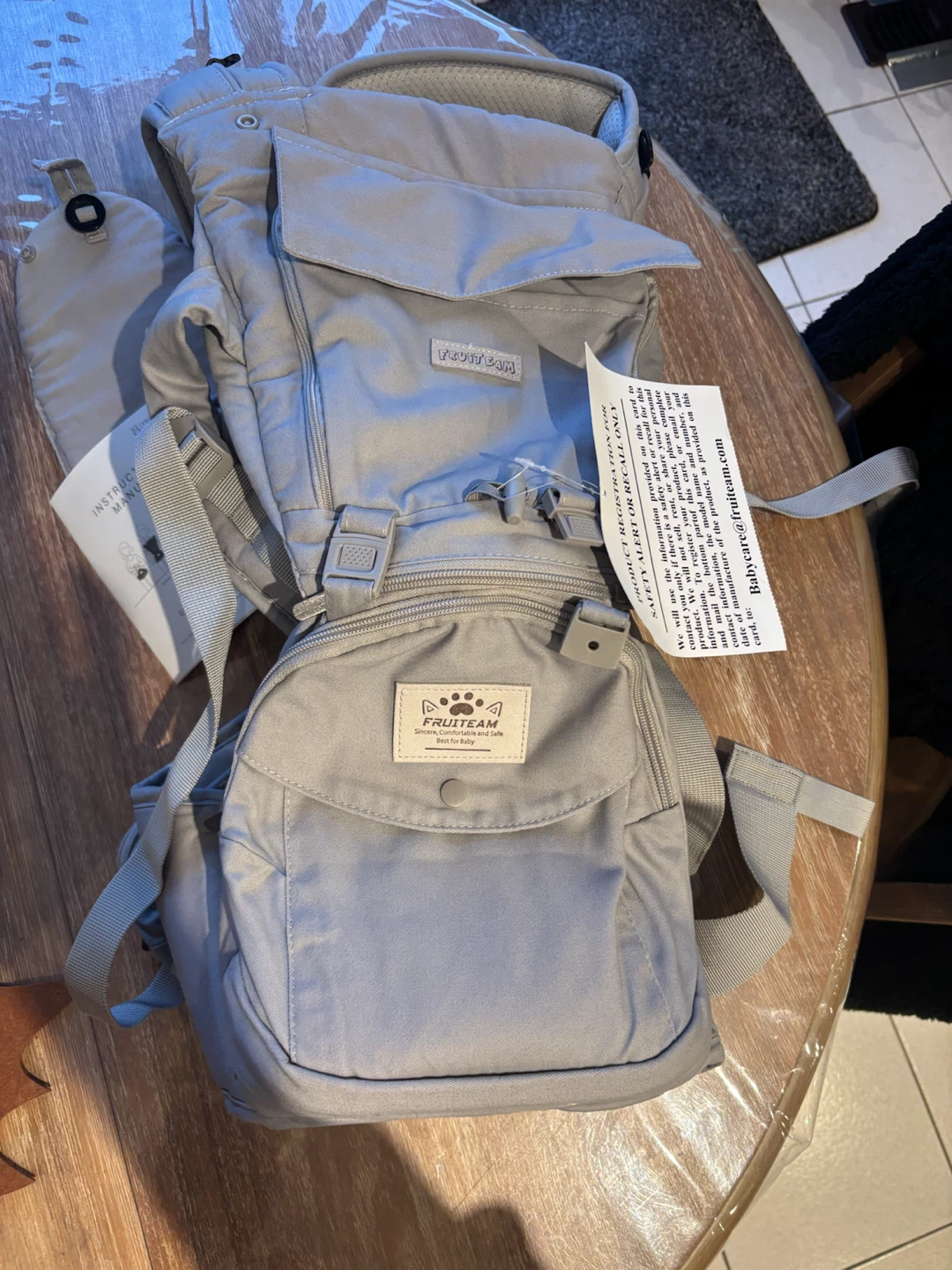 BNIB Fruiteam Baby Carrier Grey - photo 3
