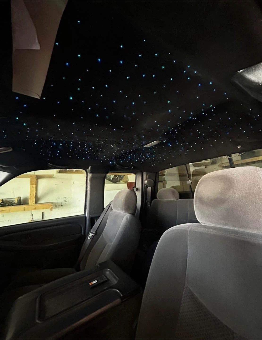 Chevrolet Silverado Pickup Truck - photo 3