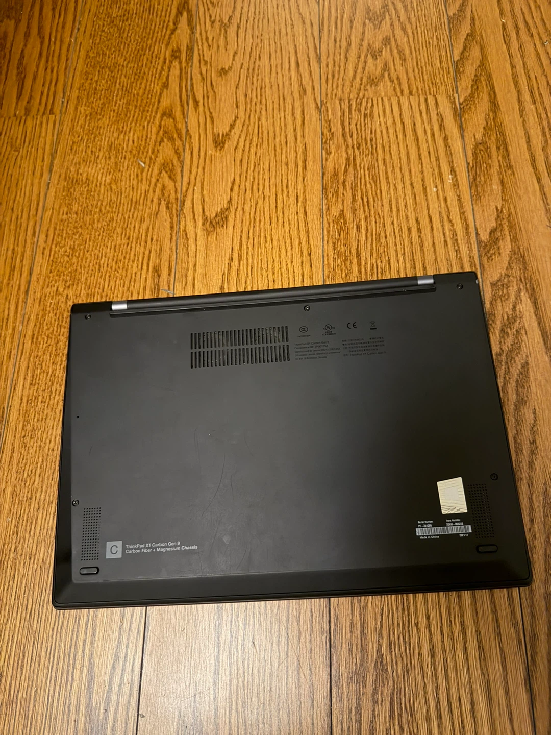 Lenovo X1 Gen 9/16GB RAM/1TB SSD/Fully Functional/with charger - photo 5