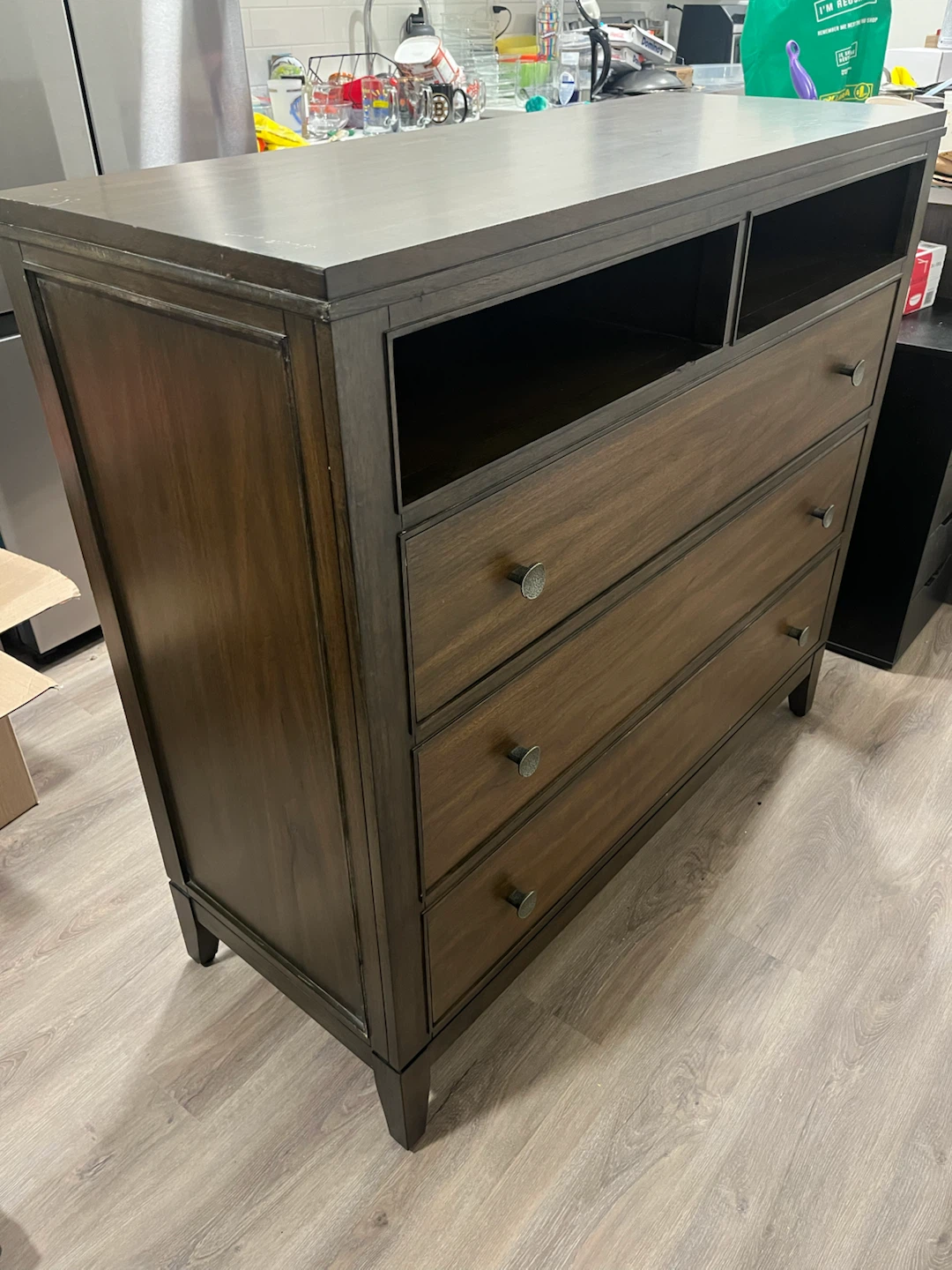 Dresser