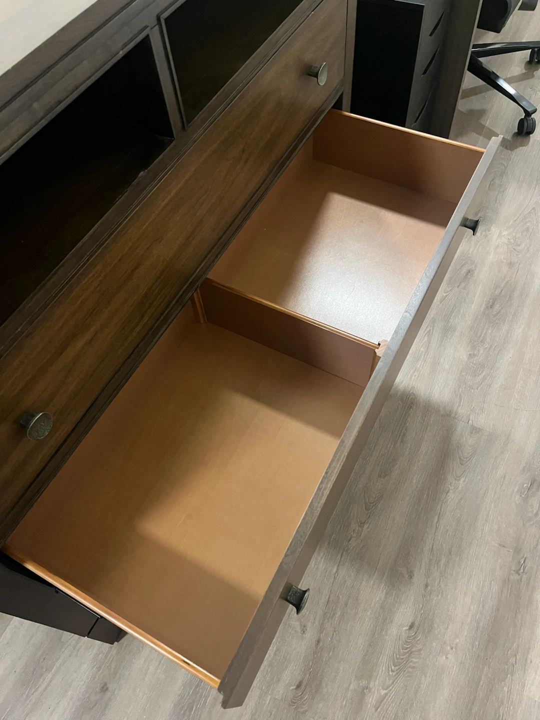Dresser - photo 4