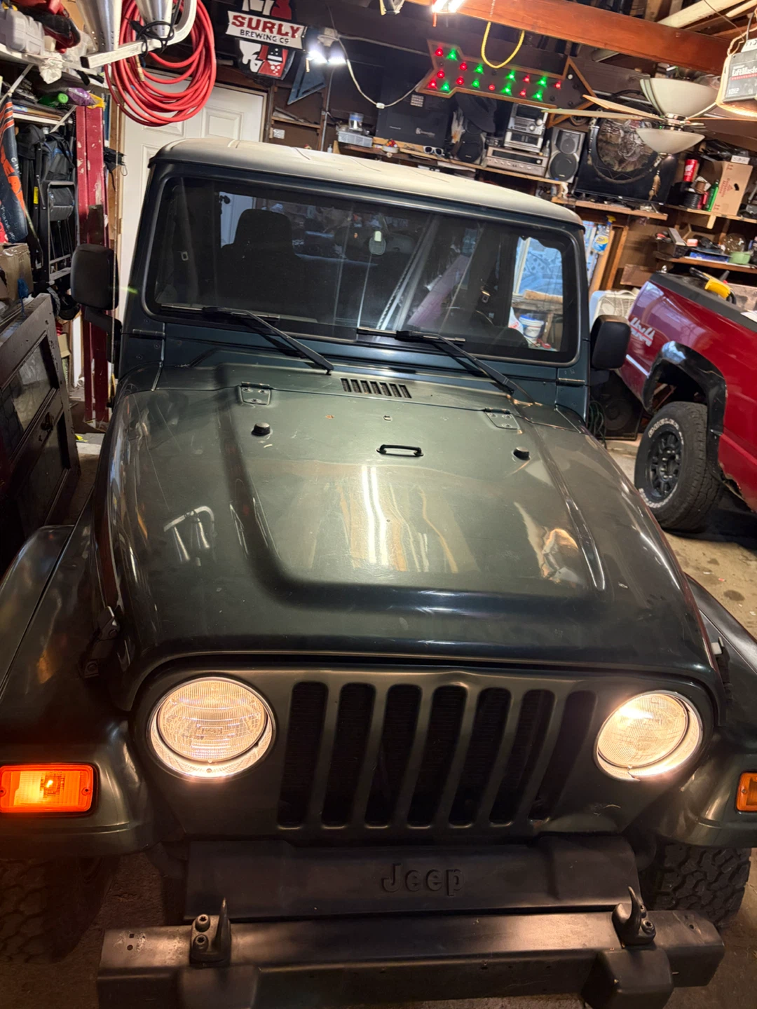 Jeep Wrangler Green SUV
