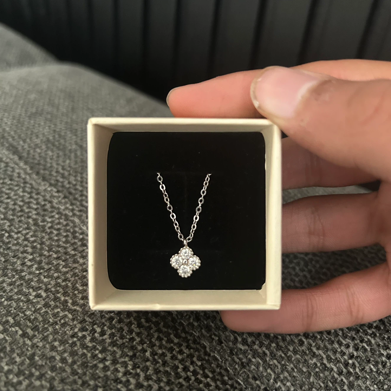 1ct Moissanite Flower Necklace Passes Diamond Tester GRA Cert - photo 4