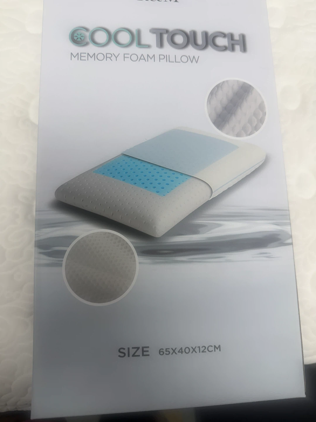 CoolTouch Memory Foam Pillow