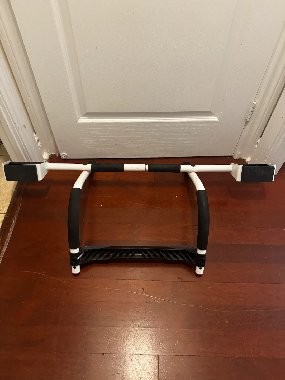 Perfect Multi-Gym Doorway Pull-Up Bar