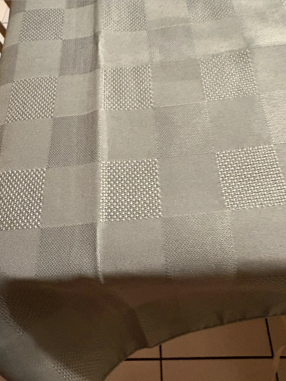 Sage Green Checkered Tablecloth - photo 3