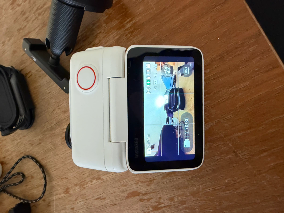 Insta360 GO 3 64GB Action Camera - photo 2