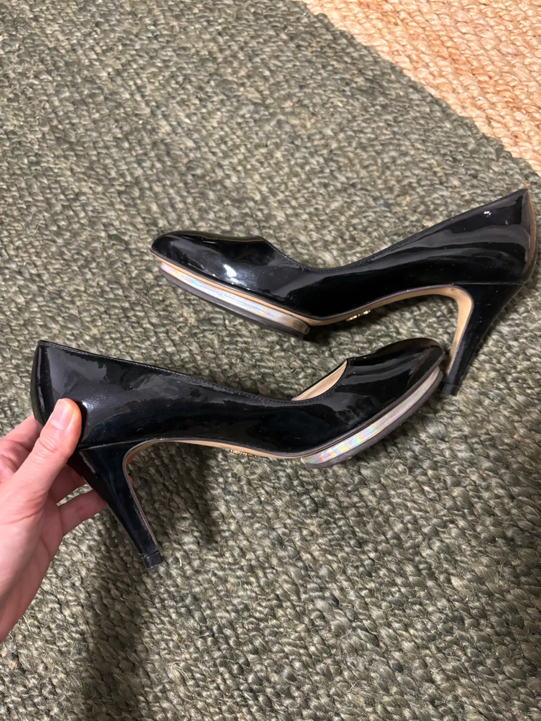 Jinny Kim Black Patent Heels - photo 3