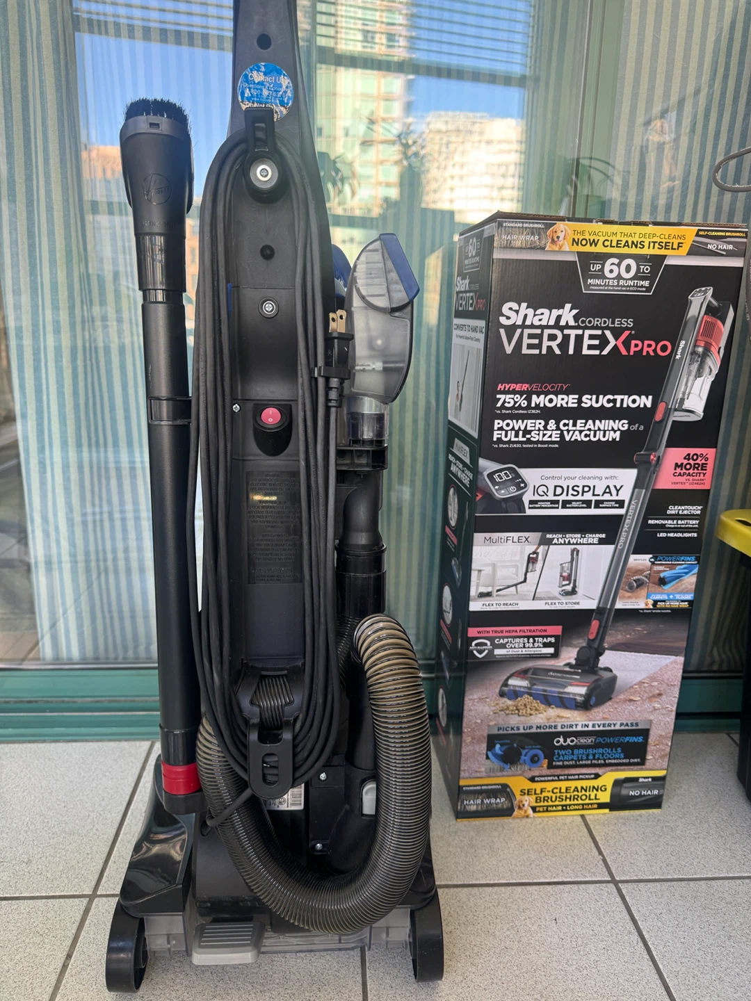 Hoover WindTunnel Upright Vacuum - photo 3