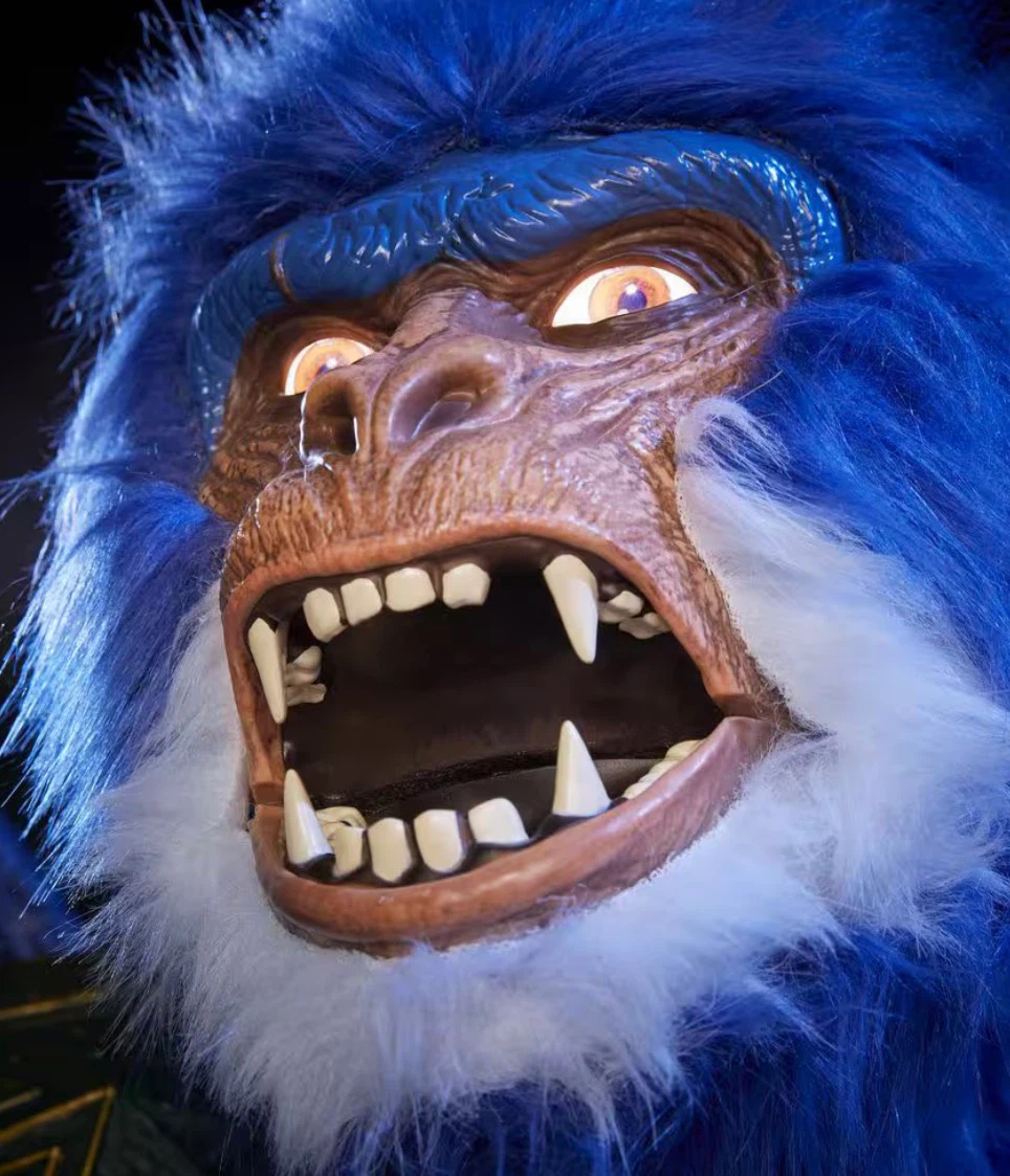 Brandnew Animated Winged Monkey Halloween Decoration - photo 3