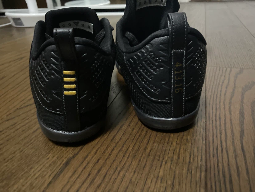 Kobe 11 ( Fade To Black ) Basketball shoes - photo 4