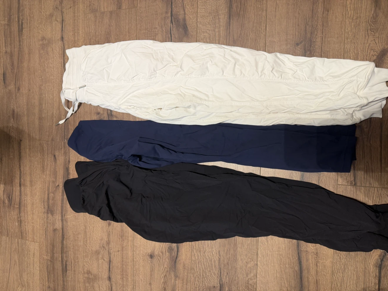 3 Pairs of Lululemon Pants - photo 2