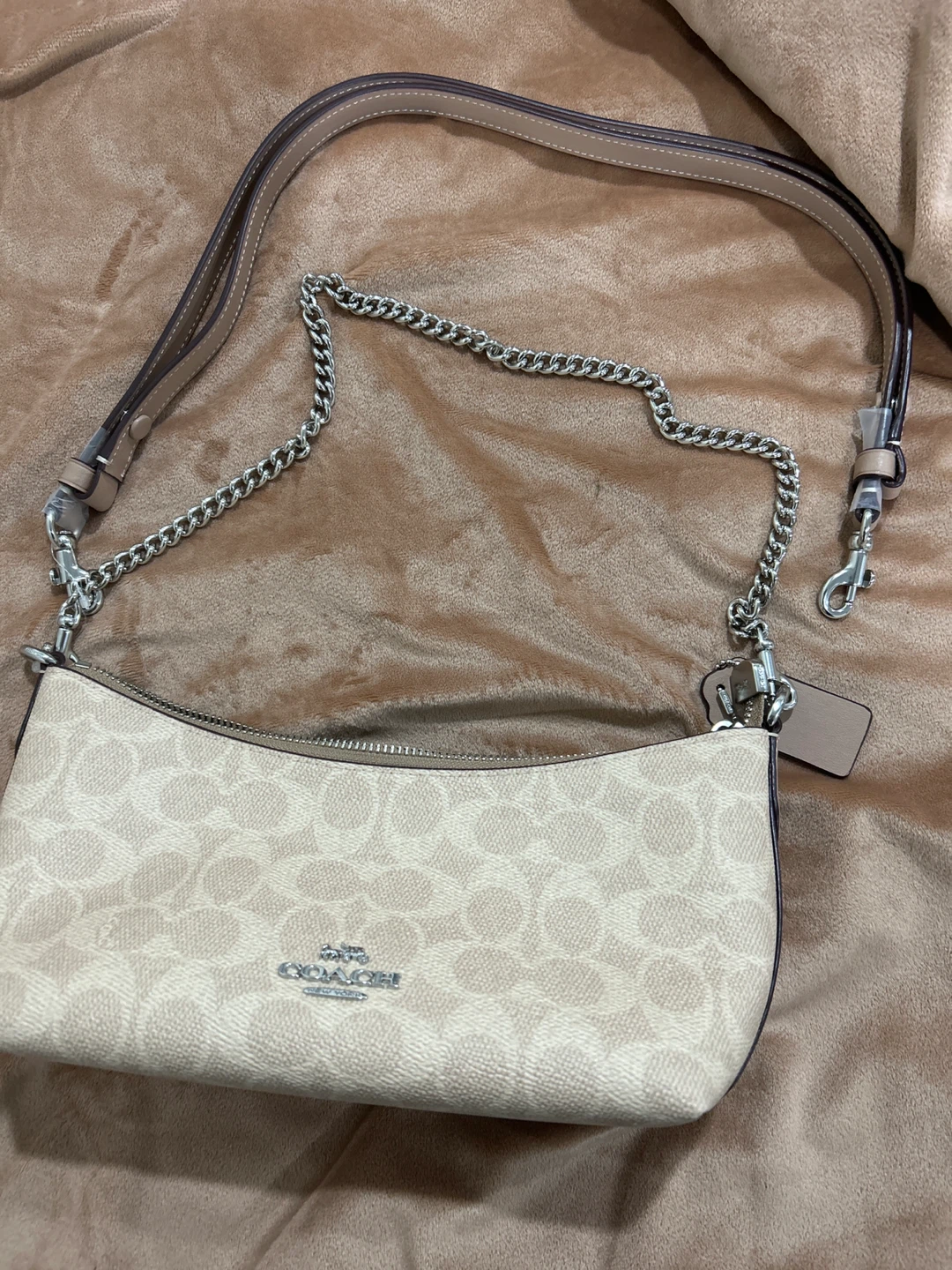 Coach Signature Canvas Shoulder Bag - photo 3