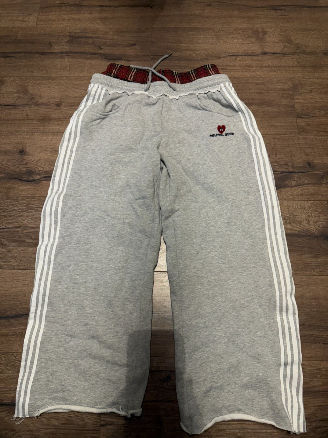 Aelfric Eden Grey Sweatpants