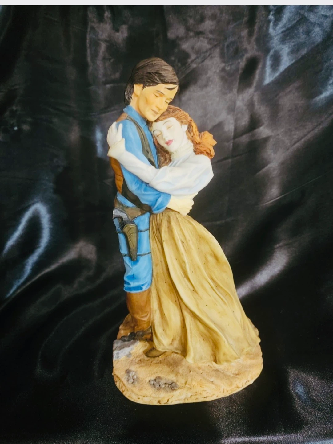 Royal Doulton 3/500 LIMITED EDITION “My Beloved” Figurine - photo 4