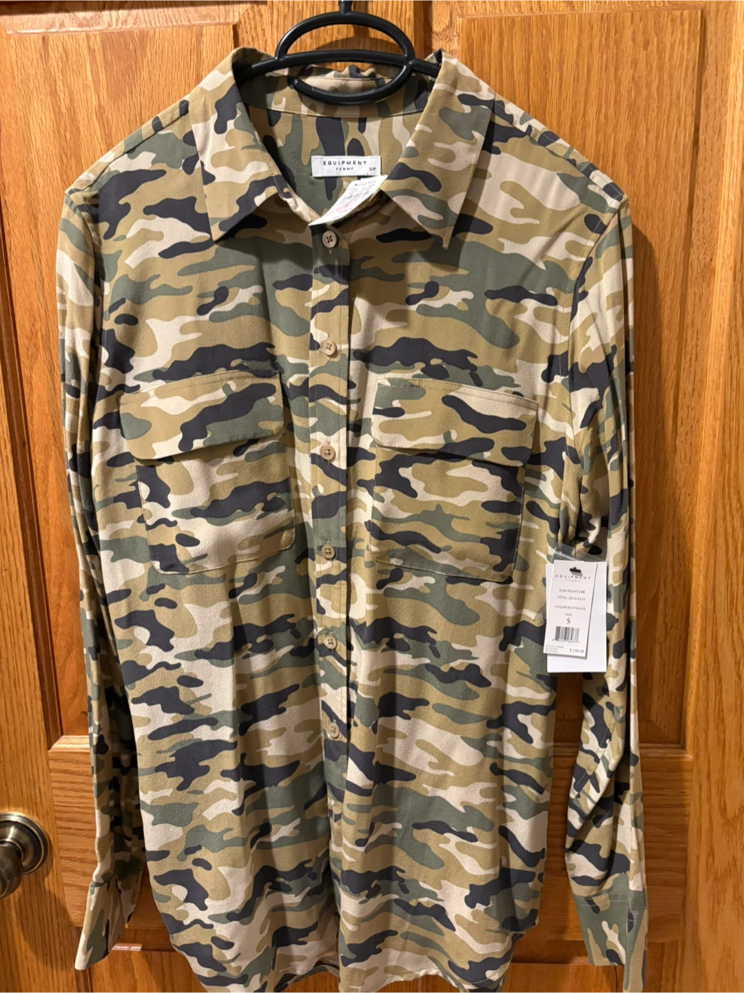 Equipment Femme Slim Signature Camo Shirt