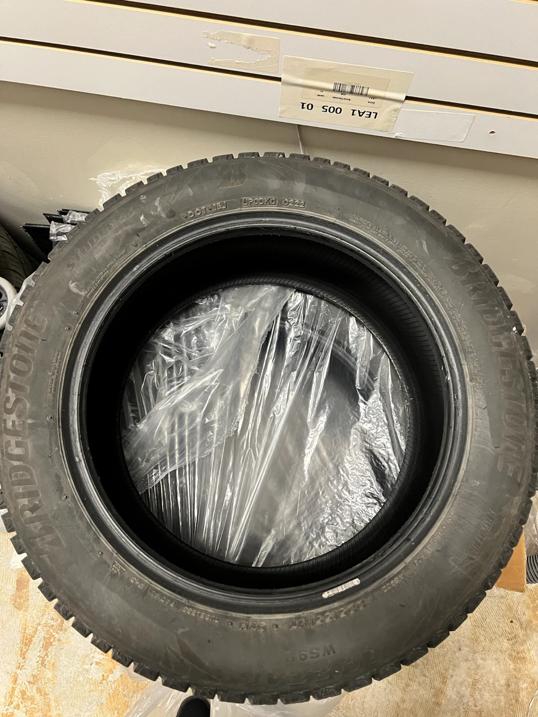 Set of 4 Bridgestone Blizzak WS90 Winter Tires 225/55 R17 - photo 2