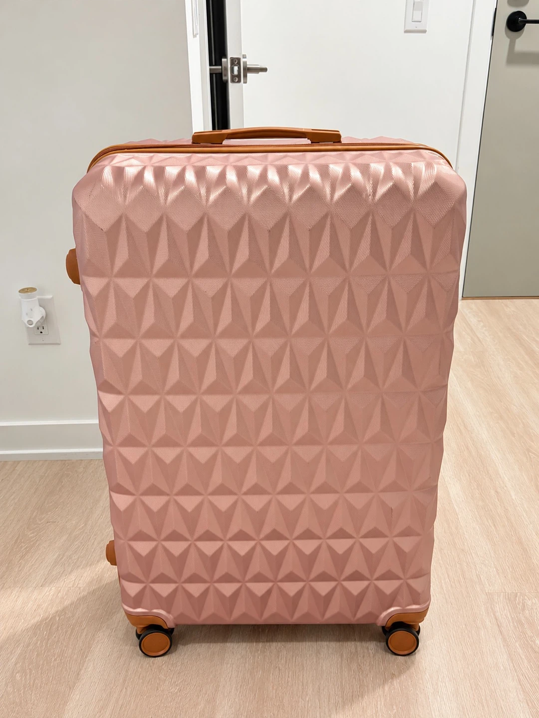 Rose Gold Geometric Hard-Shell Suitcase