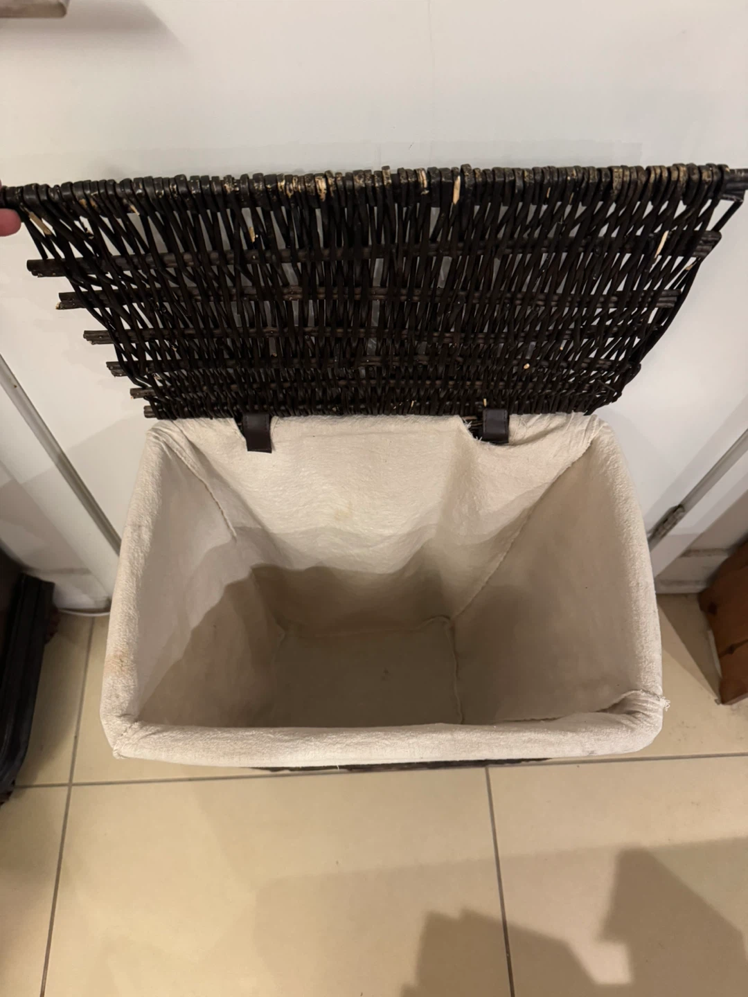 Wicker Laundry Hamper with Removable Liner - photo 4