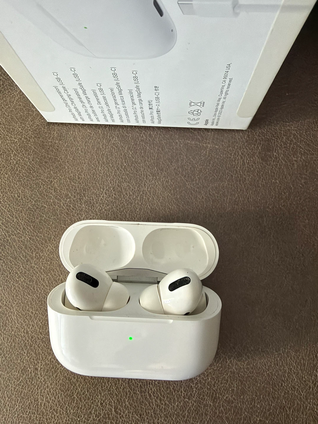 Apple AirPods Pro 2nd Gen (USB-C)