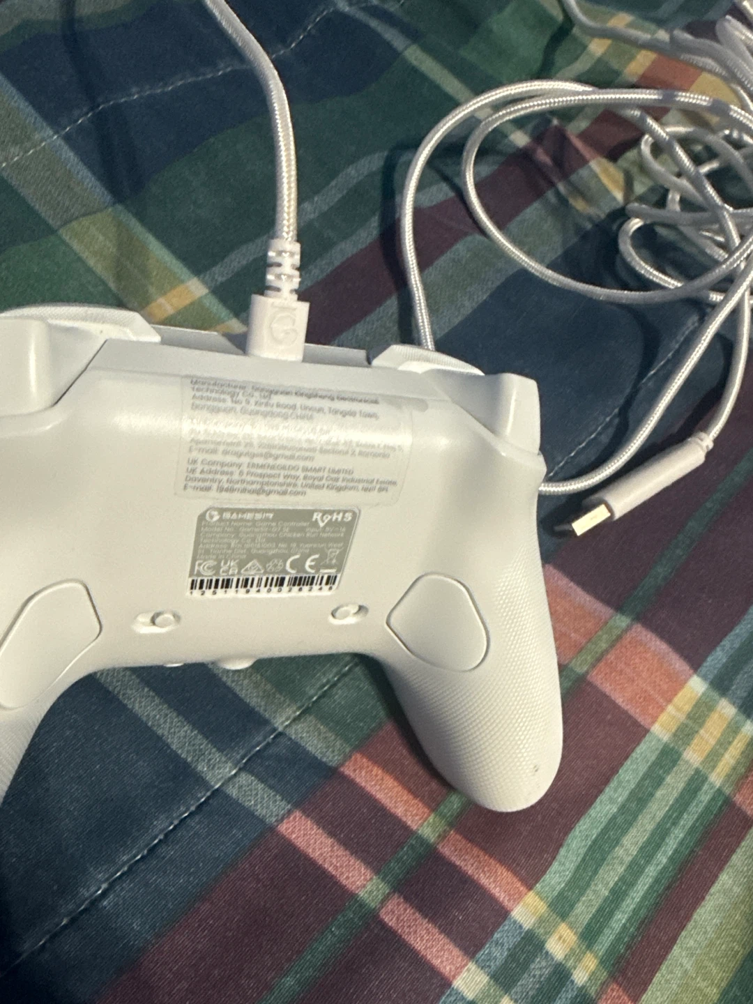 xbox controller wired can b connected to desktop pc - photo 2