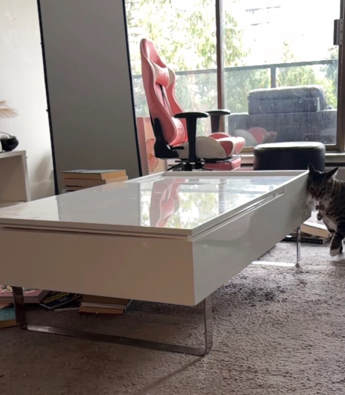 White Lift-Top Coffee Table