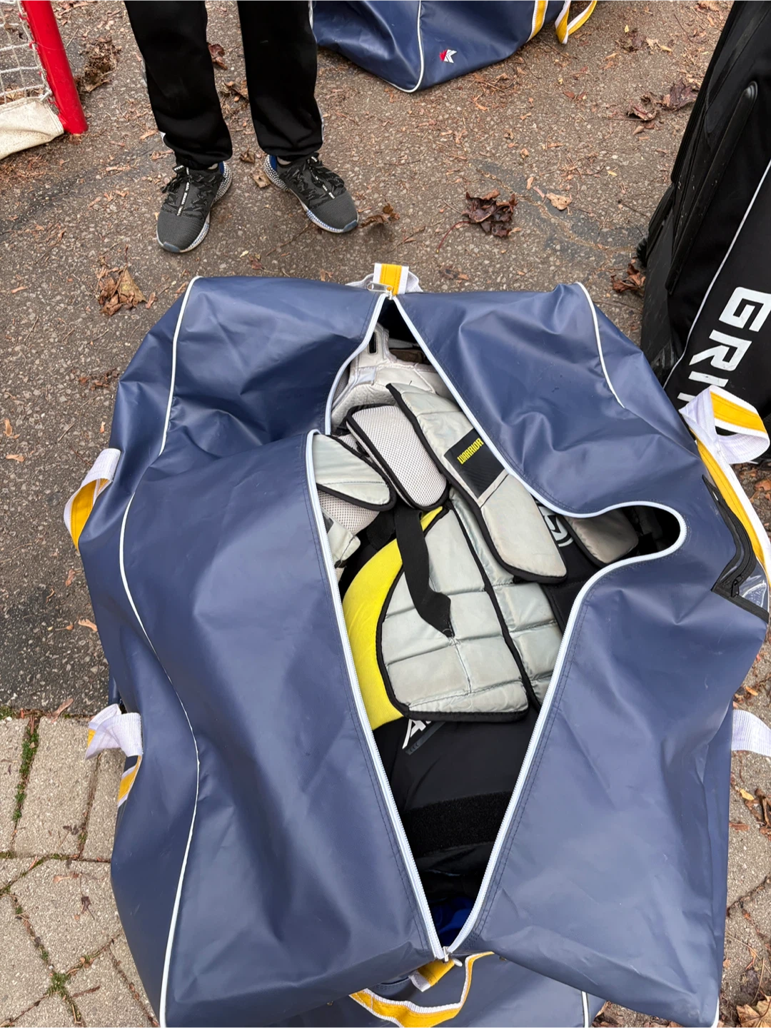 Whitby Wildcats Hockey Bag - photo 2