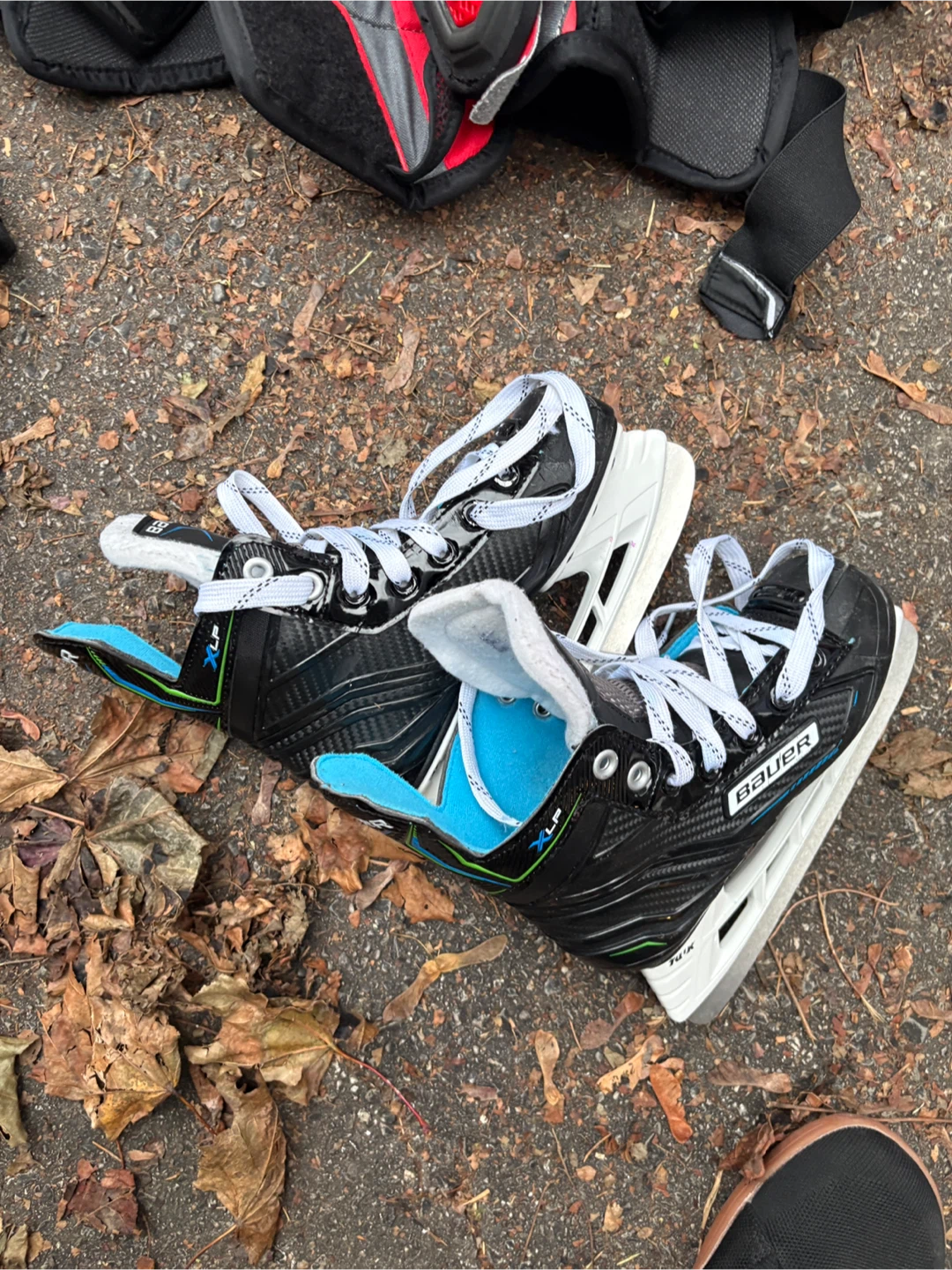 Bauer XLP Hockey Skates Youth Size 13
