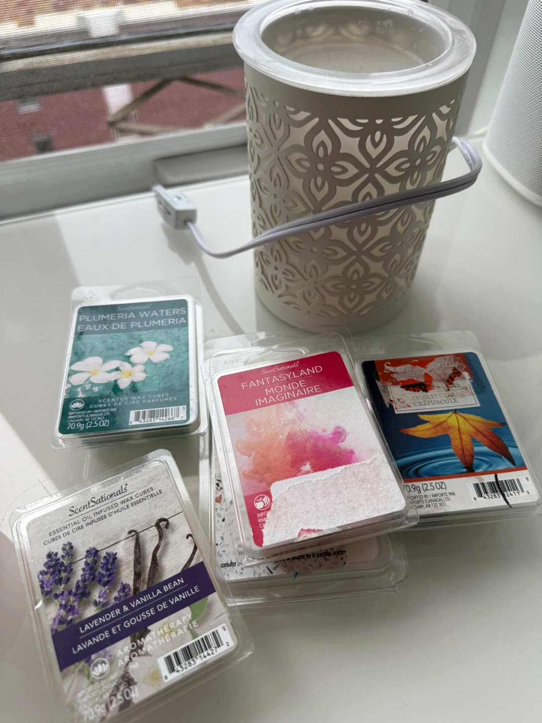 Wax Warmer light with Wax Cubes