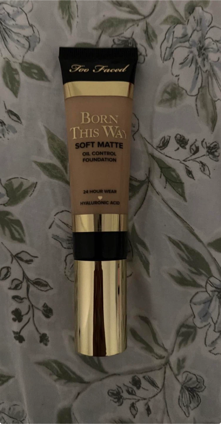 Too Faced Born This Way Soft Matte Foundation - Porcelain - photo 3