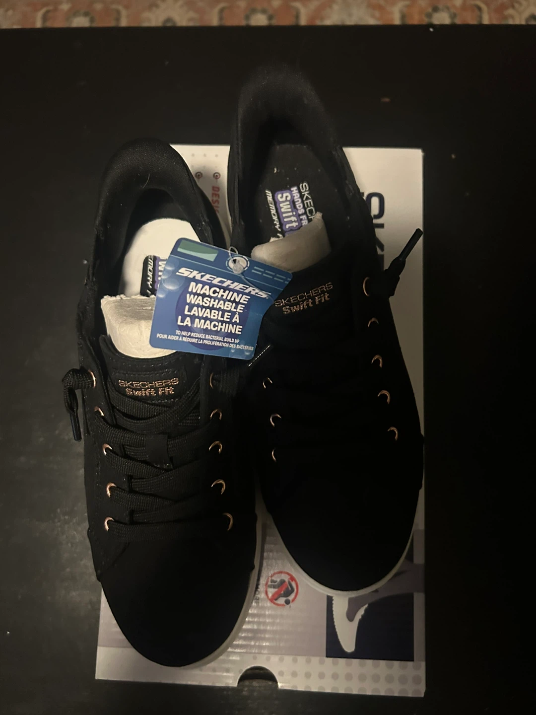 Skechers Bobs Swift Fit Sneakers - Black - Size 8