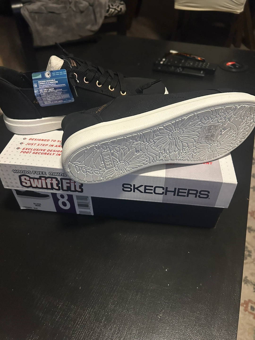 Skechers Bobs Swift Fit Sneakers - Black - Size 8 - photo 2