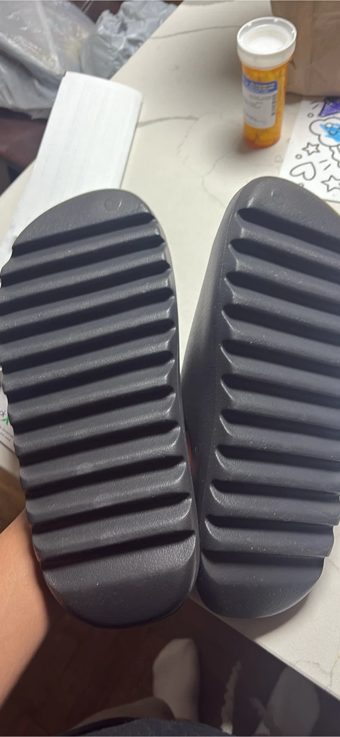 Adidas Yeezy Slides Onyx